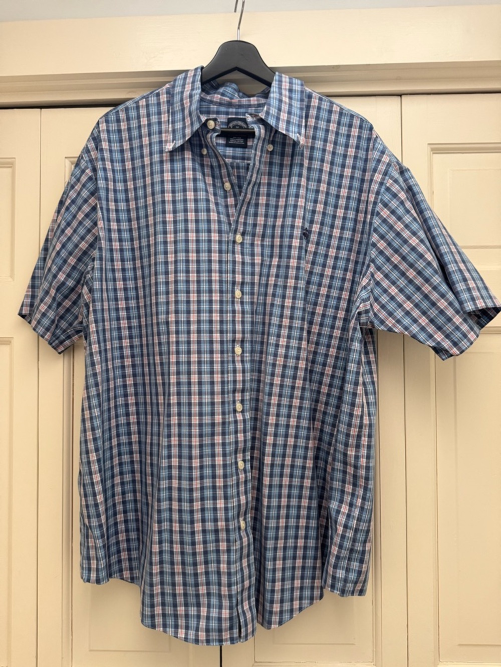 Men's Short-Sleeve Plaid Button-Down Shirt - Blue/Pink